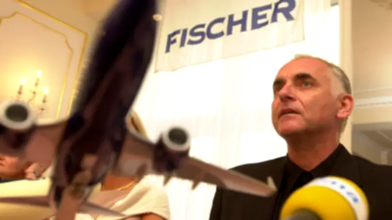 Fischer Air: Urlauber bangen um ihr Geld bei nicht-existenter Airline