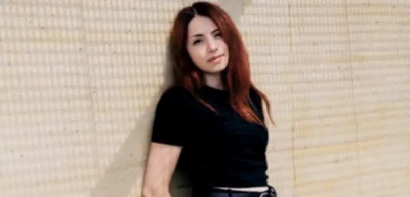 Flucht-Roman 'Zugwind': Iryna Fingerova verarbeitet Krieg und Heimatverlust