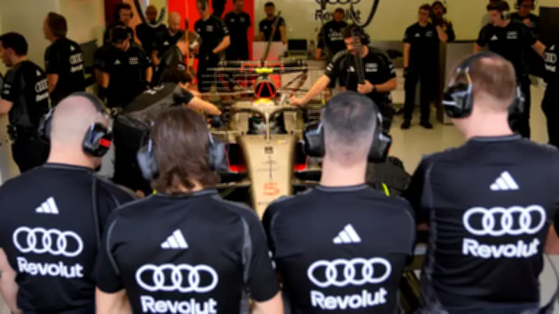 Formel-1-Tests in Bahrain: Audi baut Mechaniker-Mauer, Mercedes unter Verdacht