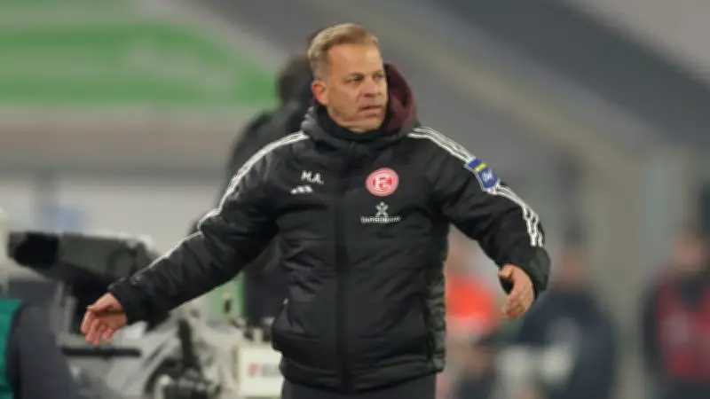 Fortuna Düsseldorf: Verletzungsmisere zwingt Trainer Anfang zur taktischen Umstellung