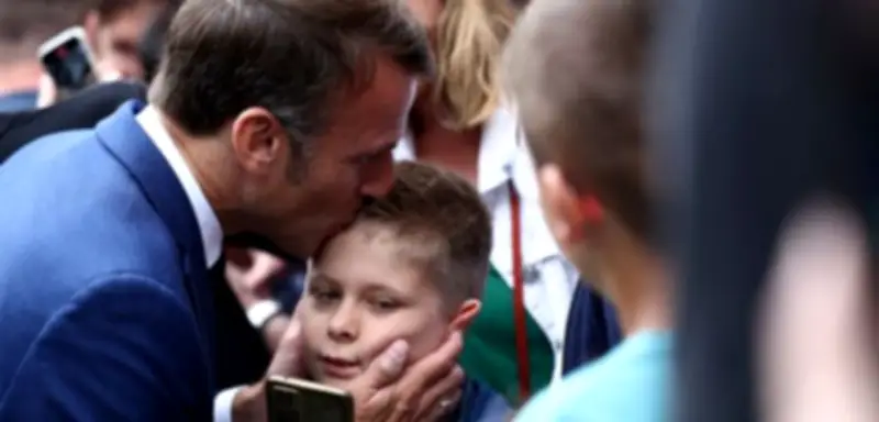 Frankreichs umstrittene Aufforderung: Staatlicher Brief an 29-Jährige zum Kinderkriegen