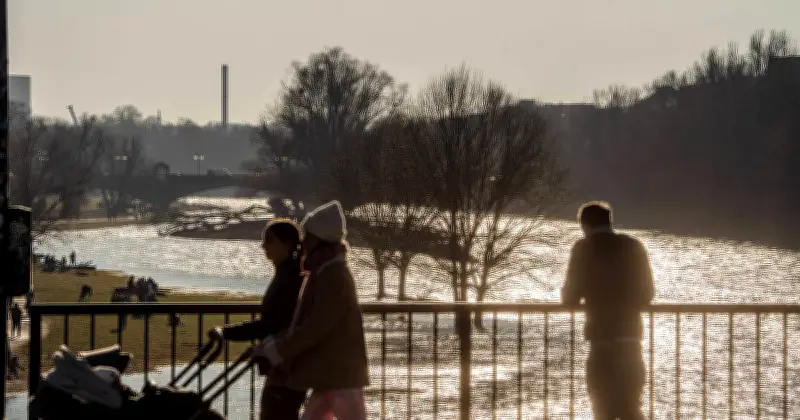 Frühlingsgefühle in Bayern: Bleibt das milde Wetter oder kehrt der Winter zurück?