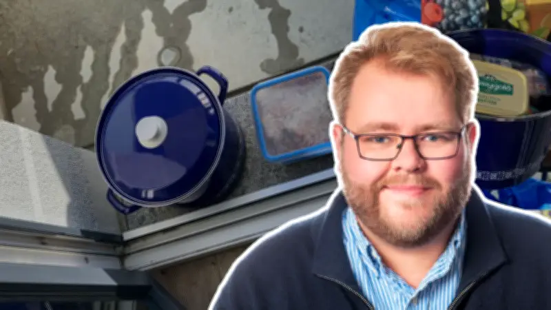 Frost als Küchenersatz: Wie ein Rostocker seinen Balkon zum Kühlschrank umfunktioniert