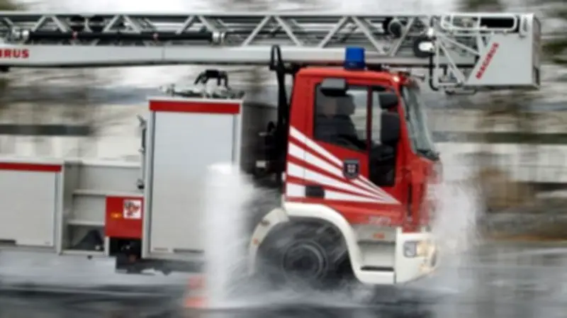 Garagenbrand in Kronskamp bei Laage: 6.000 Euro Schaden, Ursache unklar