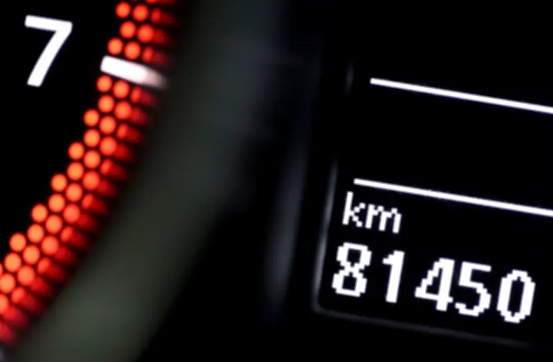 Gefälschte Kilometerstände beim Gebrauchtwagenkauf: ADAC warnt vor Betrug