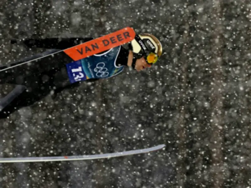 Geiger und Rydzek führen nach dem Springen bei Olympia-Premiere des Teamsprints