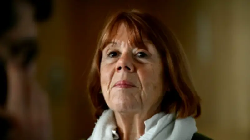 Gisèle Pelicots Buch enthüllt grausame Details: Vom Opfer zur mutigen Stimme für Frauen