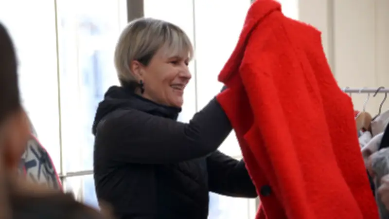 Großer Erfolg für Girly Fashion Flohmarkt in Wismar: Modeideen und besondere Funde begeistern