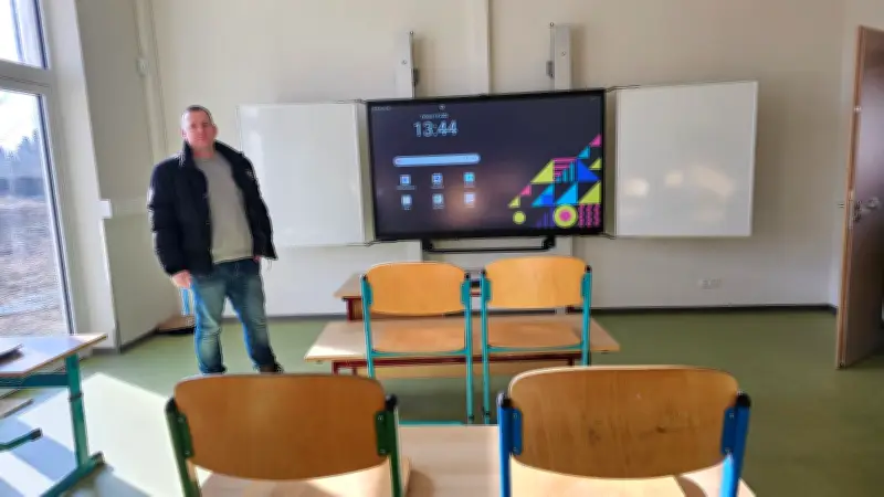 Grundschule Ducherow bezieht sanierte Räume - Millionen-Neubau startet bald