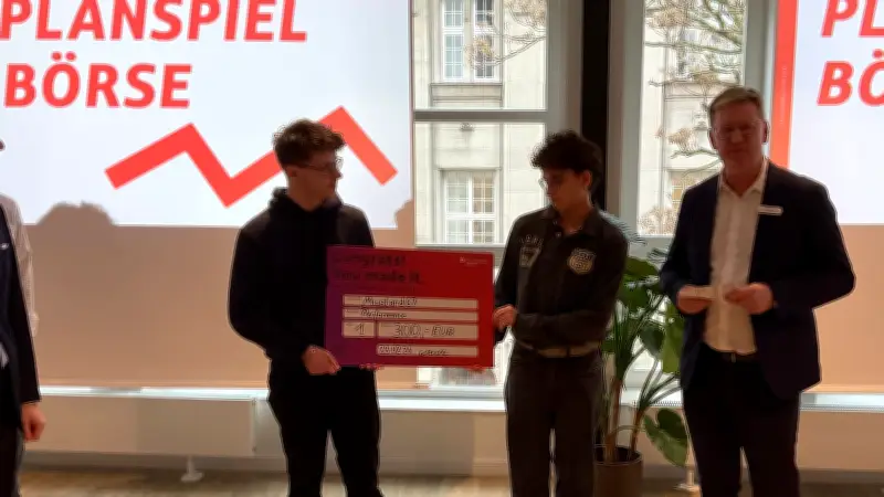 Güstrower und Teterower Schüler triumphieren beim Planspiel Börse der Ostseesparkasse