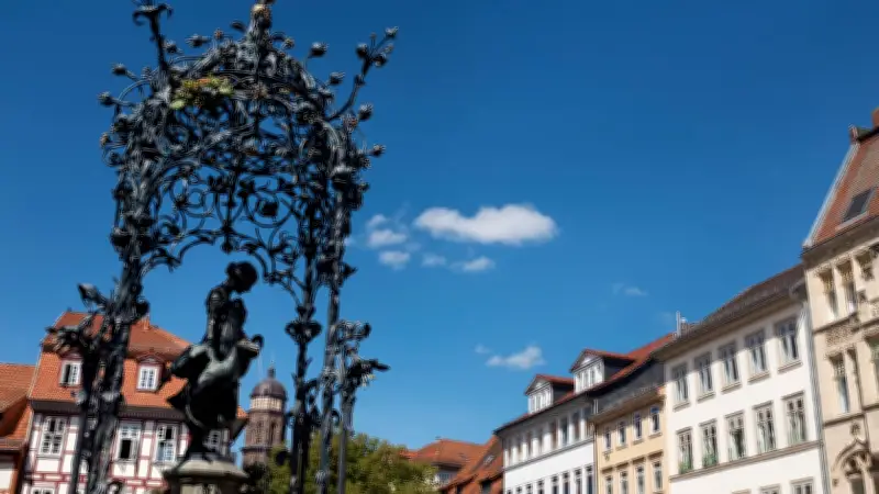 Göttingens Gänseliesel: Die meistgeküsste Bronzefrau der Welt feiert 125. Geburtstag