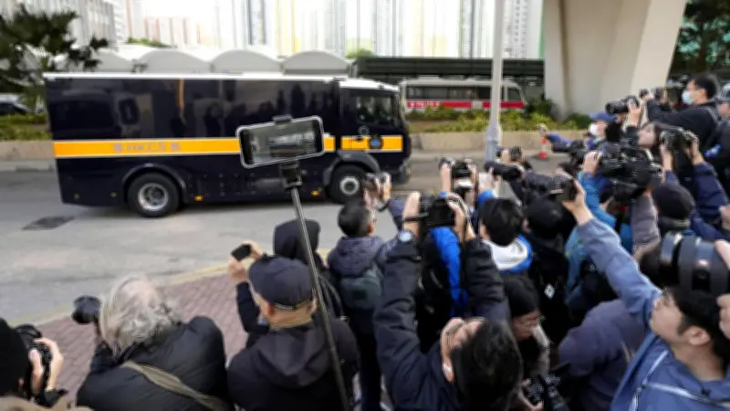 Gunnar Schupelius: Chinas grausame Justiz - Das Schweigen des Westens zu Hongkongs Untergang