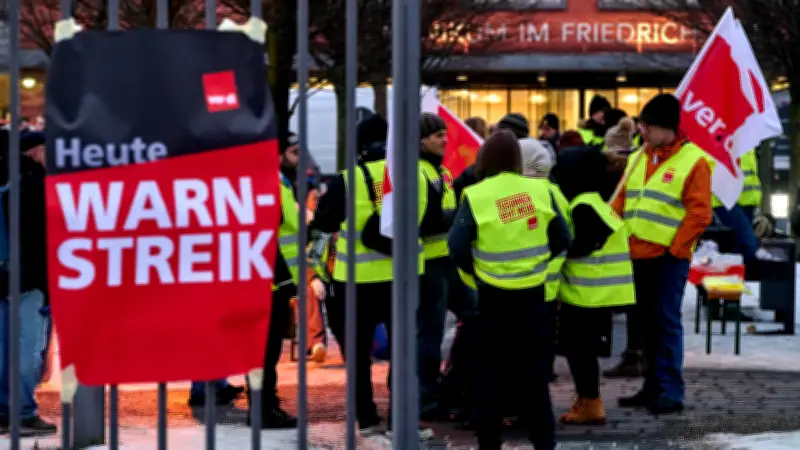 Gunnar Schupelius kritisiert: Staat zahlt 16,7 Prozent mehr Lohn – wer trägt die Kosten?