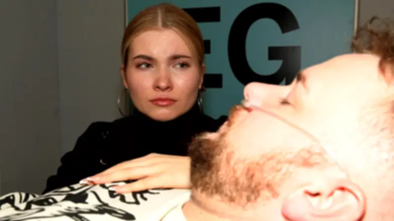 GZSZ auf RTL+: Jonas kämpft um sein Leben - Lilly von Schuldgefühlen geplagt