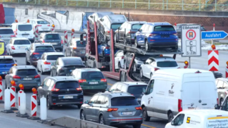 Hamburger Elbtunnel-Chaos: 55-Stunden-Vollsperrung trifft auf Warnstreik