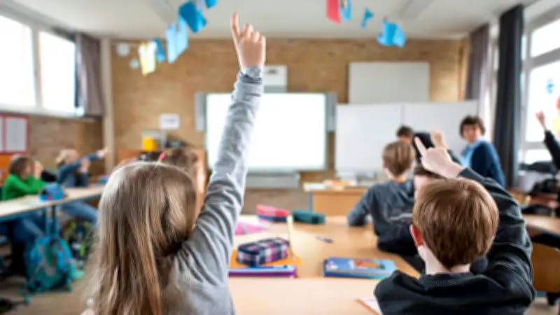 Hamburgs Schulen verzeichnen historischen Schülerrekord nach 45 Jahren