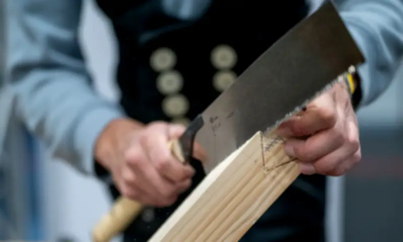 Handwerk in Deutschland: Stagnation und massiver Jobabbau trotz minimaler Wachstumshoffnung