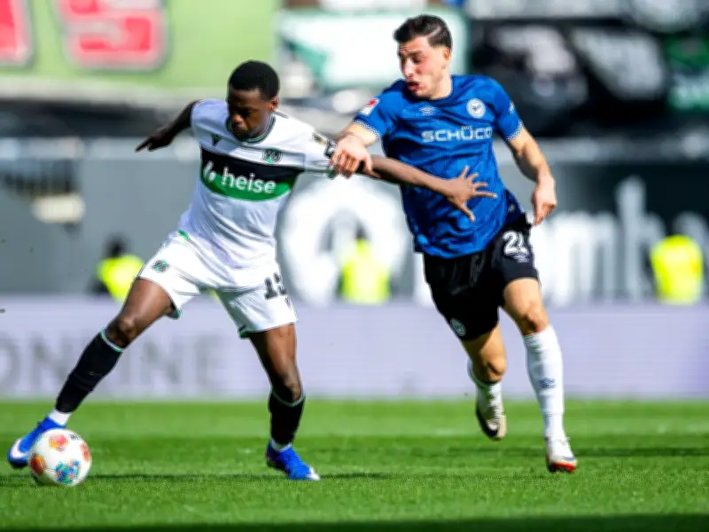 Hannover 96 festigt Aufstiegsposition mit Sieg in Bielefeld