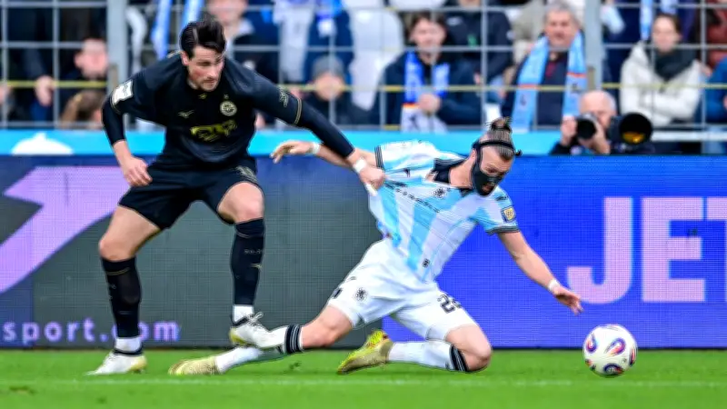 Hansa-Profi Gürleyen rechnet mit Schiedsrichter ab: „Noch nie Fußball gespielt“