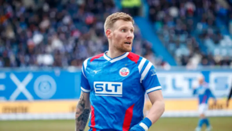 Hansa-Stürmer Voglsammer verteidigt Niederlechner: Externer Druck ist kontraproduktiv