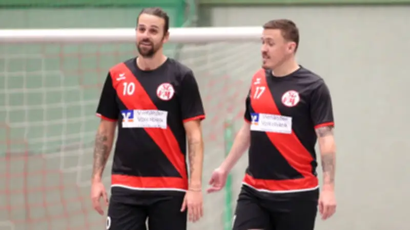 Harnik und Kruse kritisieren Eintracht-Trainer Riera scharf: „Unsympathisch und überheblich“