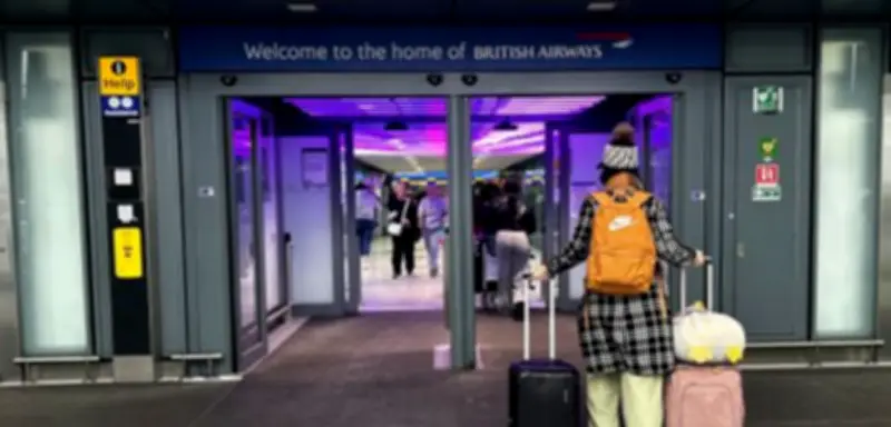 Heathrow-Chef: Links-rechts-Verwirrung bei Reisenden verursacht Gedränge am Flughafen