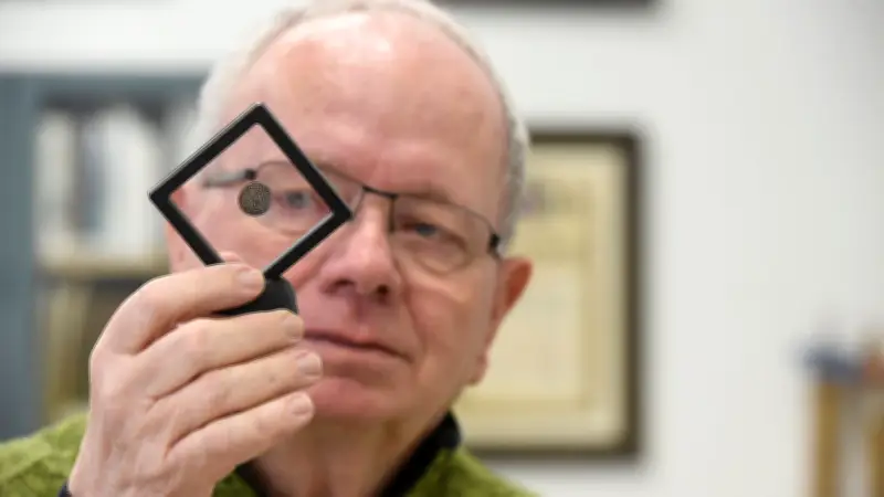 Historische Münze entdeckt: Treptower Witten belegt Altentreptows mittelalterliche Münzstätte