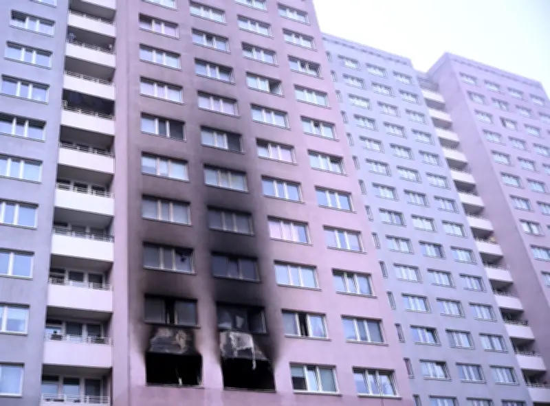 Hochhausbrand in Lichtenberg: Wohnungsgesellschaft sichert umfassende Hilfe zu