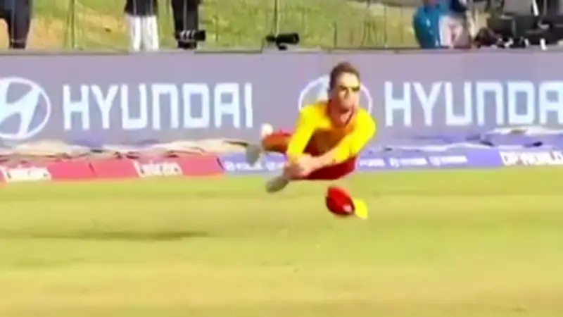 Hollywoodreifer Superman-Sprung: Dieser spektakuläre Ballfang begeistert die Fans