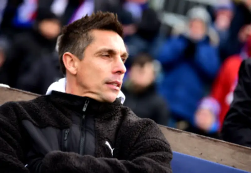 Holstein Kiel entlässt Trainer Marcel Rapp nach Serie von Niederlagen