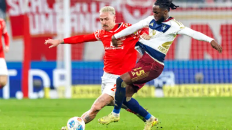 HSV-Star Torunarigha: Vom Flop zum Top – Der erstaunliche Aufschwung des Verteidigers