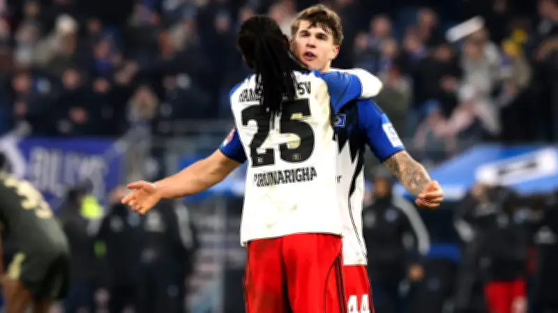 HSV vor Mainz-Spiel mit schweren Ausfällen: Vuskovic und Favé fehlen wegen Gelbsperre