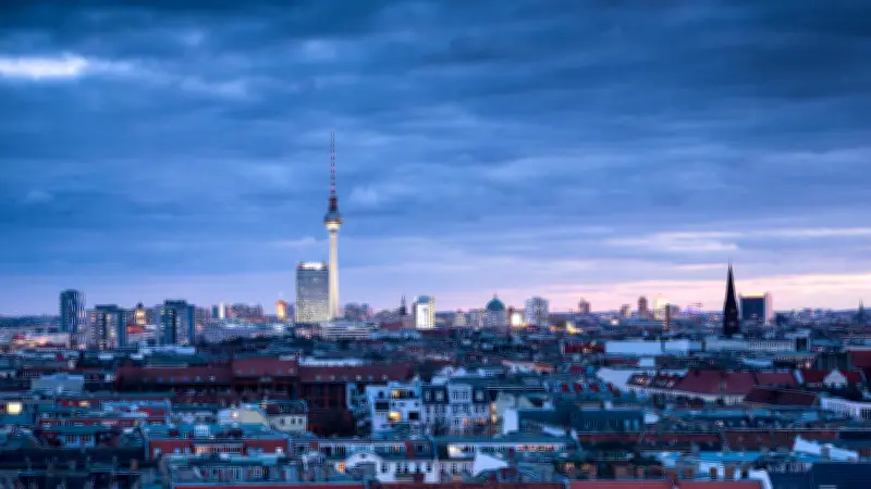 INSA-Umfrage: AfD erstmals zweitstärkste Kraft in Berlin – Bürgermeister Wegner unter Druck