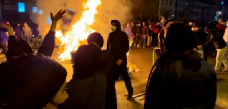 Iraner im Untergrund berichtet über Proteste: Freund fiel wie ein Sack