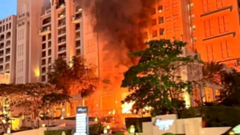 Iranische Drohnen treffen Dubai: Urlaubsparadies im Chaos, Tausende Deutsche betroffen