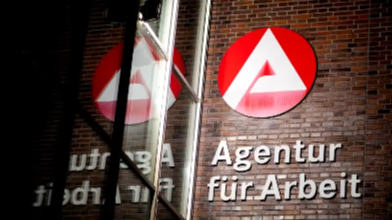 Job-Schock in Mecklenburg-Vorpommern: Hunderte Arbeitsplätze durch Traditionsbäckerei und Ikea-Callcenter weg