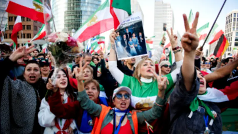 Jubelnde Demonstrationen in deutschen Städten nach Militärschlag gegen Iran