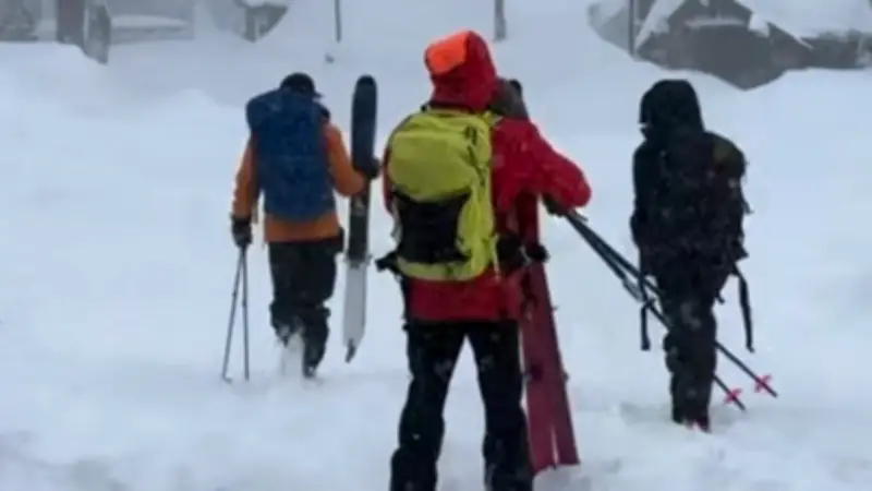 Kalifornien: Acht Tote bei Lawinenunglück - Schwerstes Ski-Drama in den USA seit 40 Jahren