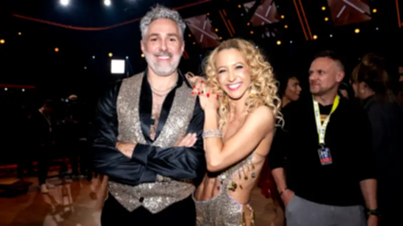 Kathrin Menzinger: Tanzlegende und 'Let's Dance'-Star im Porträt