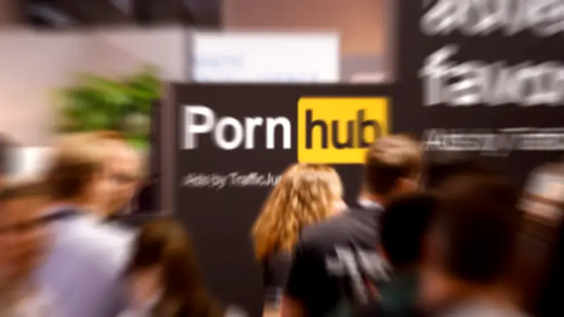 KI revolutioniert Sex-Branche: Pornhub & Co. kämpfen gegen synthetische Konkurrenz