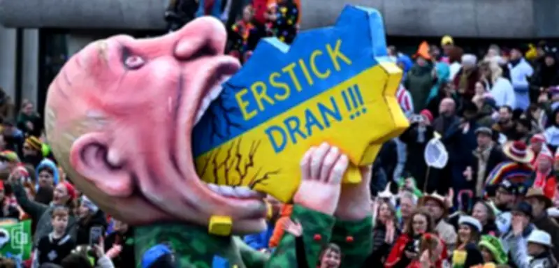 Kölner Karnevalisten rechtfertigen Verzicht auf Putin-Wagen beim Rosenmontagszug