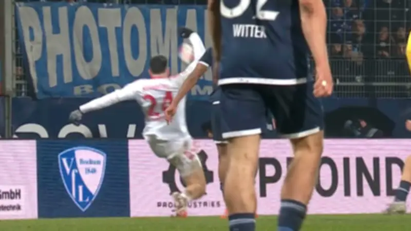 Klose ärgert sich über Handelfmeter: Nürnberg verspielt Sieg in Bochum