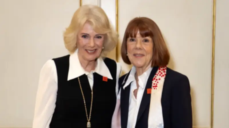 Königin Camilla trifft Gisèle Pelicot: Gemeinsamer Kampf gegen sexuelle Gewalt