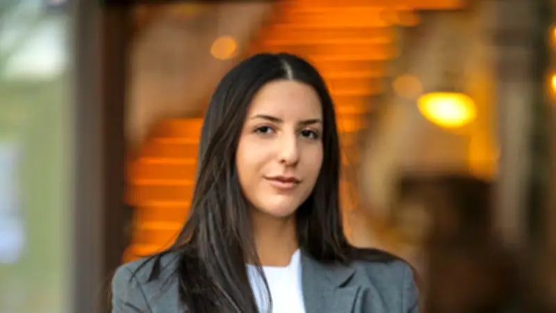 Konservative Influencerin mit Migrationshintergrund: Wie das progressive Milieu sie ausgrenzt