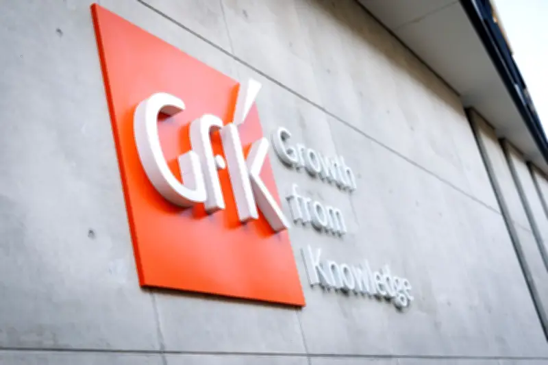 Konsumklima bleibt trüb: Deutsche sparen auf Rekordniveau statt zu kaufen