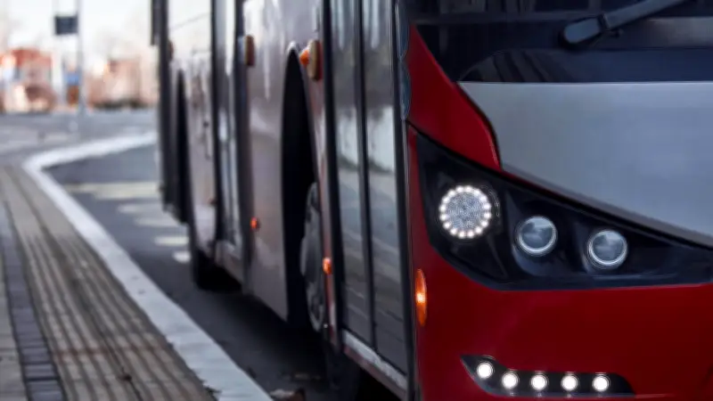 Köthen: Polizei sucht Zeugen nach Handgemenge zwischen Busfahrerin und Fahrgastin