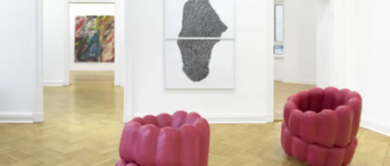 Kunst im Dialog: Zwei Berliner Galerien konfrontieren Künstlergenerationen