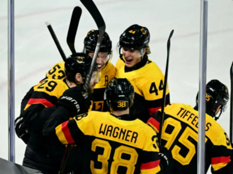 Lettlands Niederlage ebnet Deutschlands Weg: Eishockey-Team sichert Gruppenzweiten