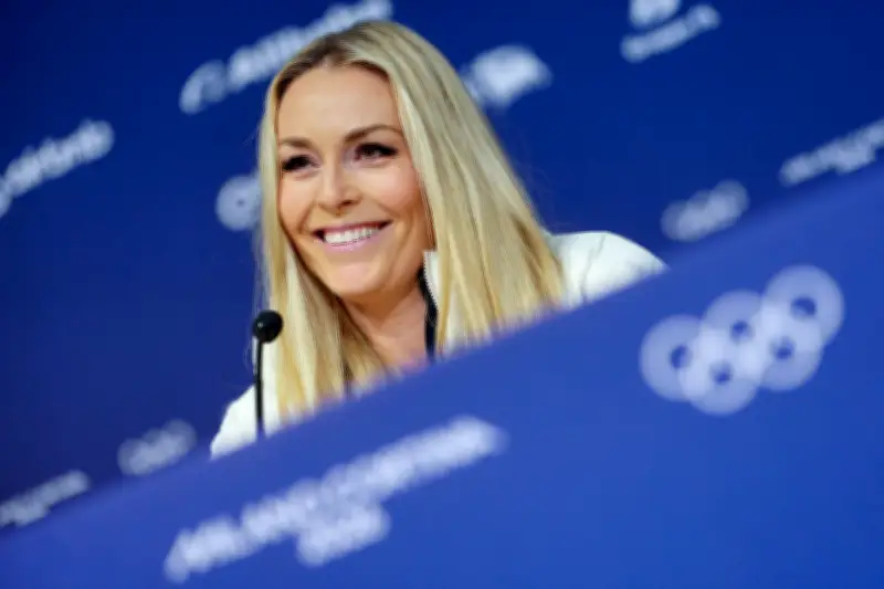 Lindsey Vonn verlässt Klinik nach Olympia-Sturz - Mit Plüschtier-Spende und privatem Video