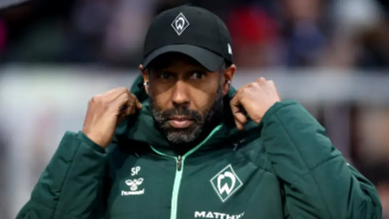 Live-Schreck im TV: Werder-Trainer Thioune muss Interview nach Verletzungsmeldung abbrechen